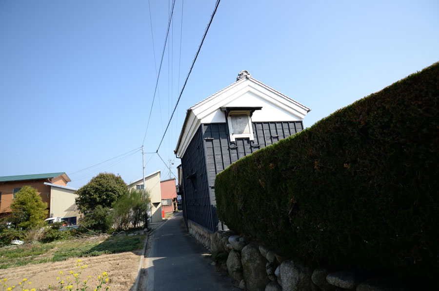 slide01